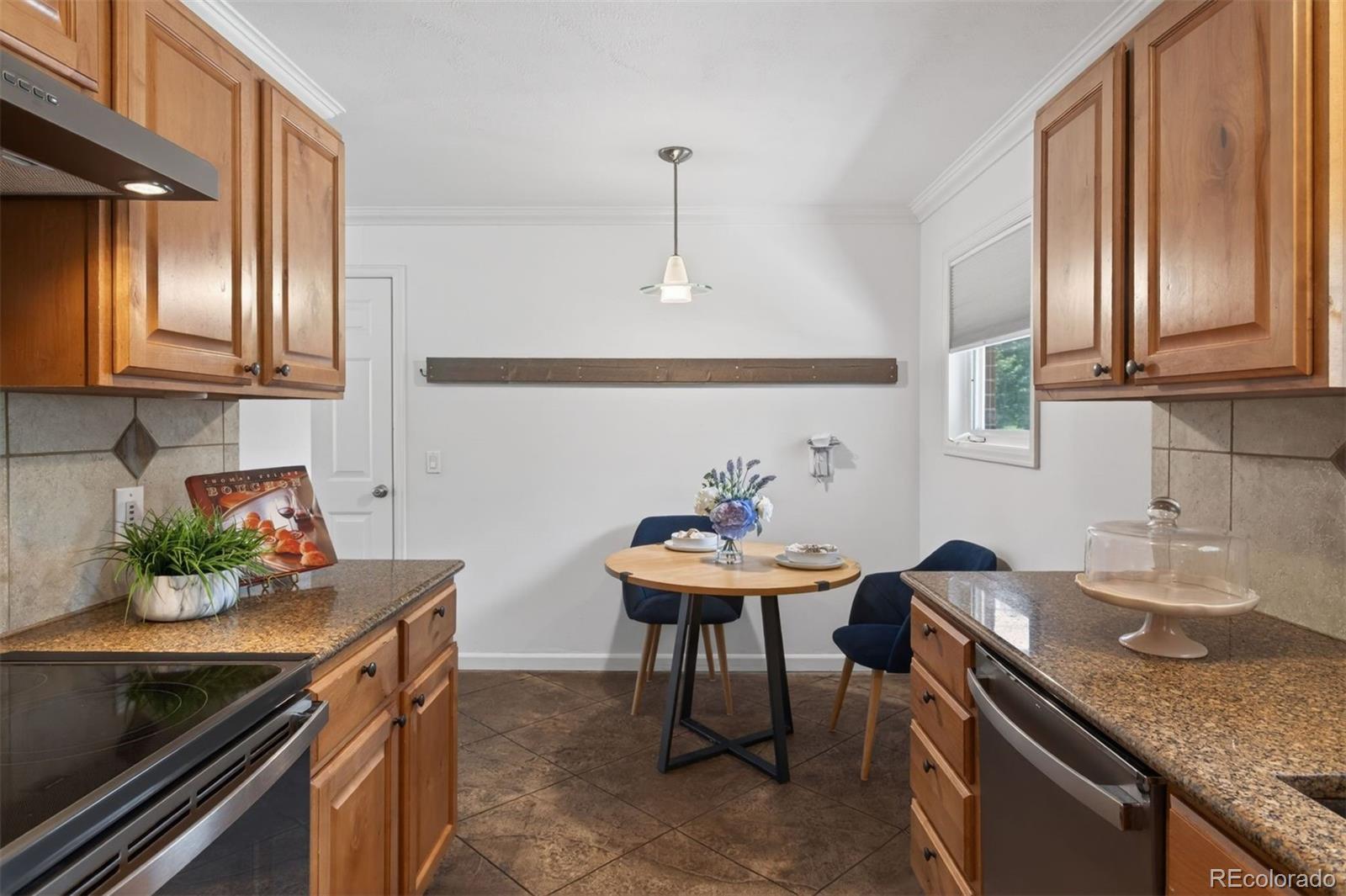 MLS Image #4 for 7862 s vine street,centennial, Colorado
