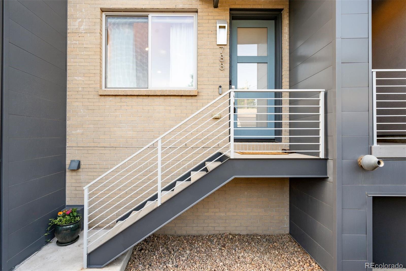 MLS Image #8 for 788  bellaire street,denver, Colorado