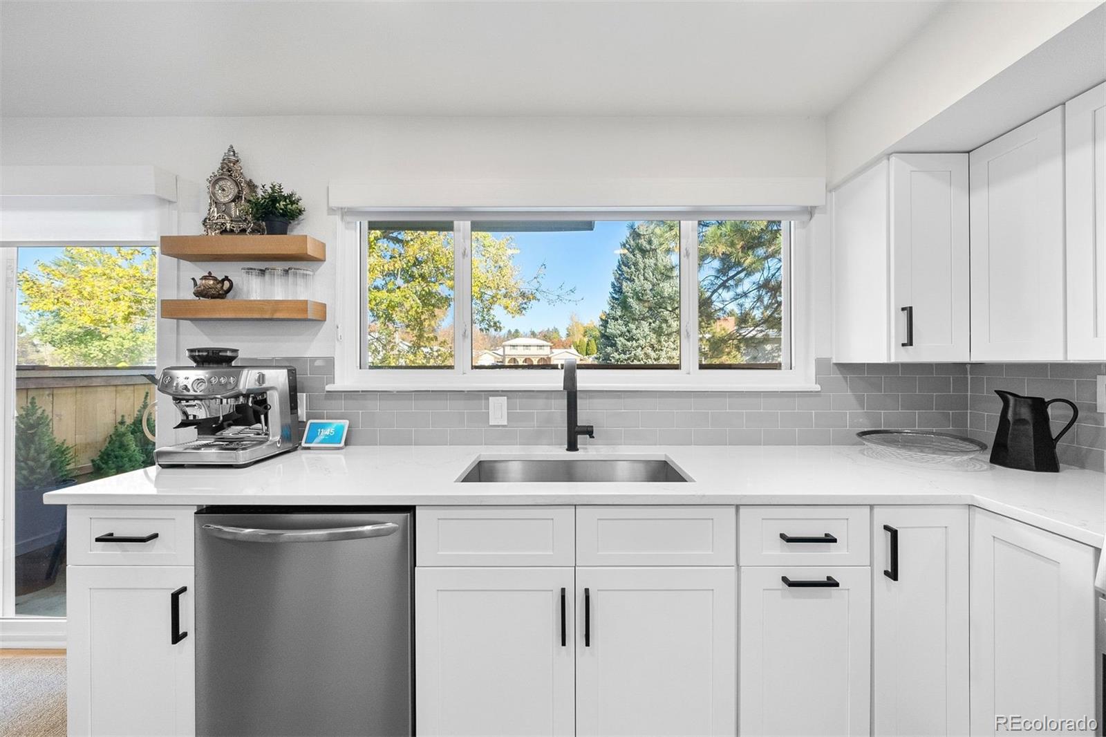 MLS Image #15 for 4202 e maplewood way ,centennial, Colorado