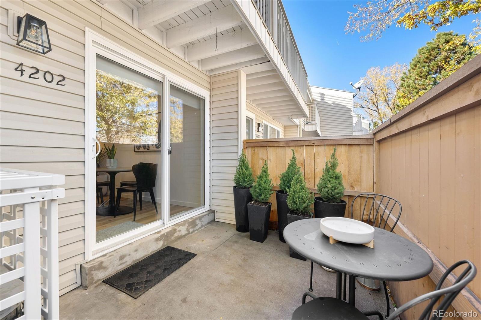 MLS Image #5 for 4202 e maplewood way ,centennial, Colorado