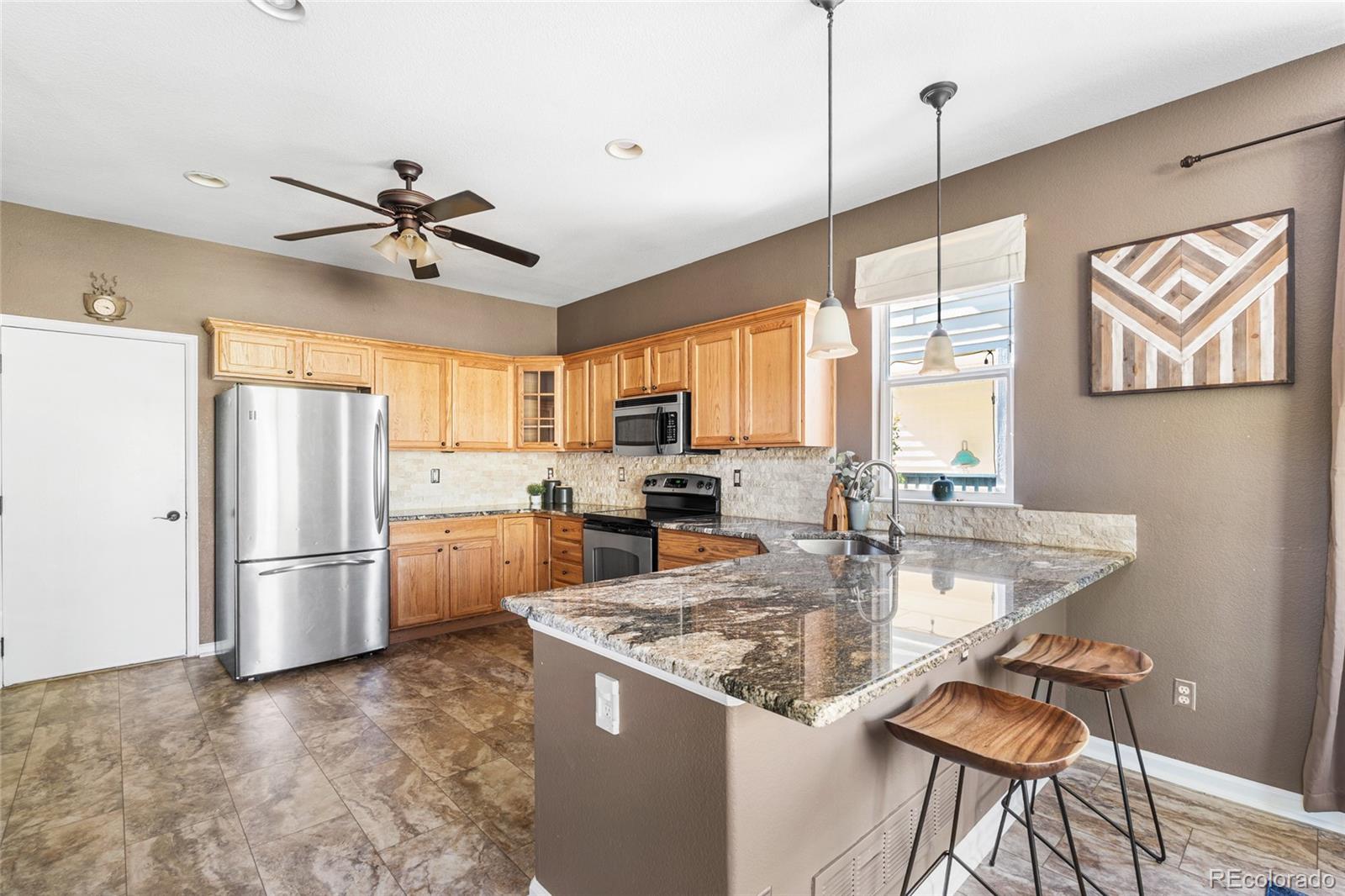 MLS Image #12 for 5934 s yampa street,aurora, Colorado