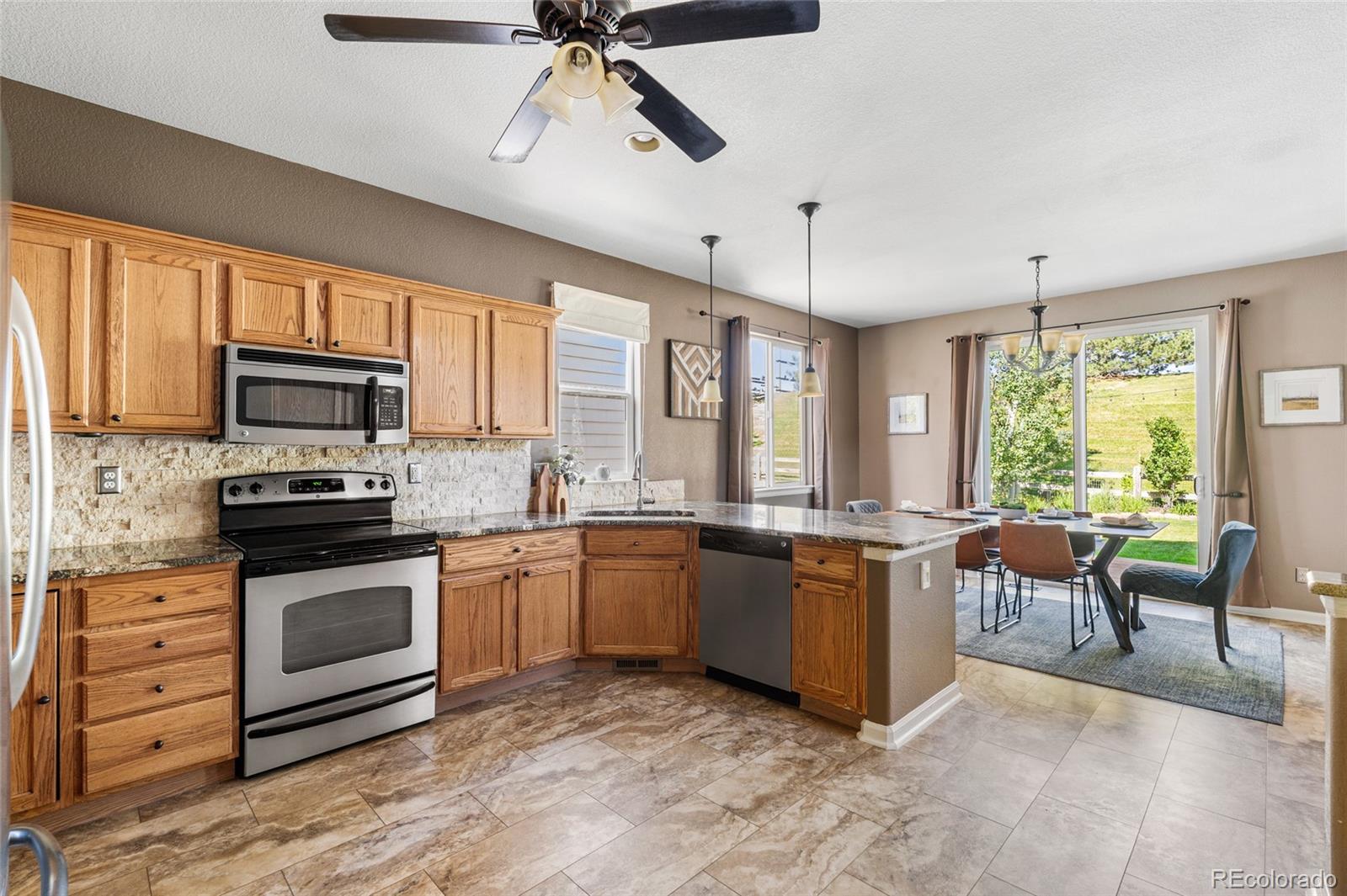 MLS Image #15 for 5934 s yampa street,aurora, Colorado