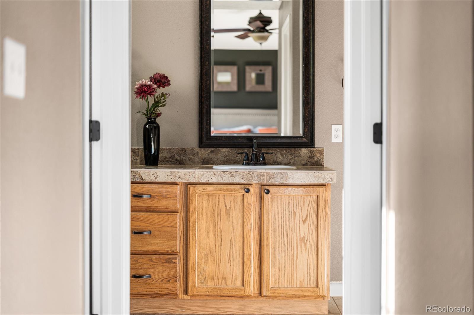 MLS Image #22 for 5934 s yampa street,aurora, Colorado