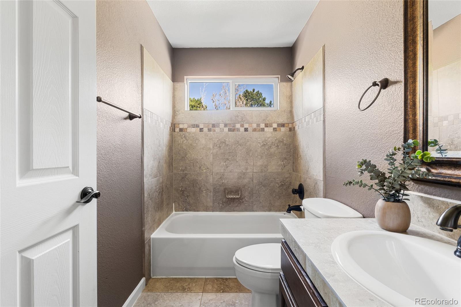 MLS Image #29 for 5934 s yampa street,aurora, Colorado