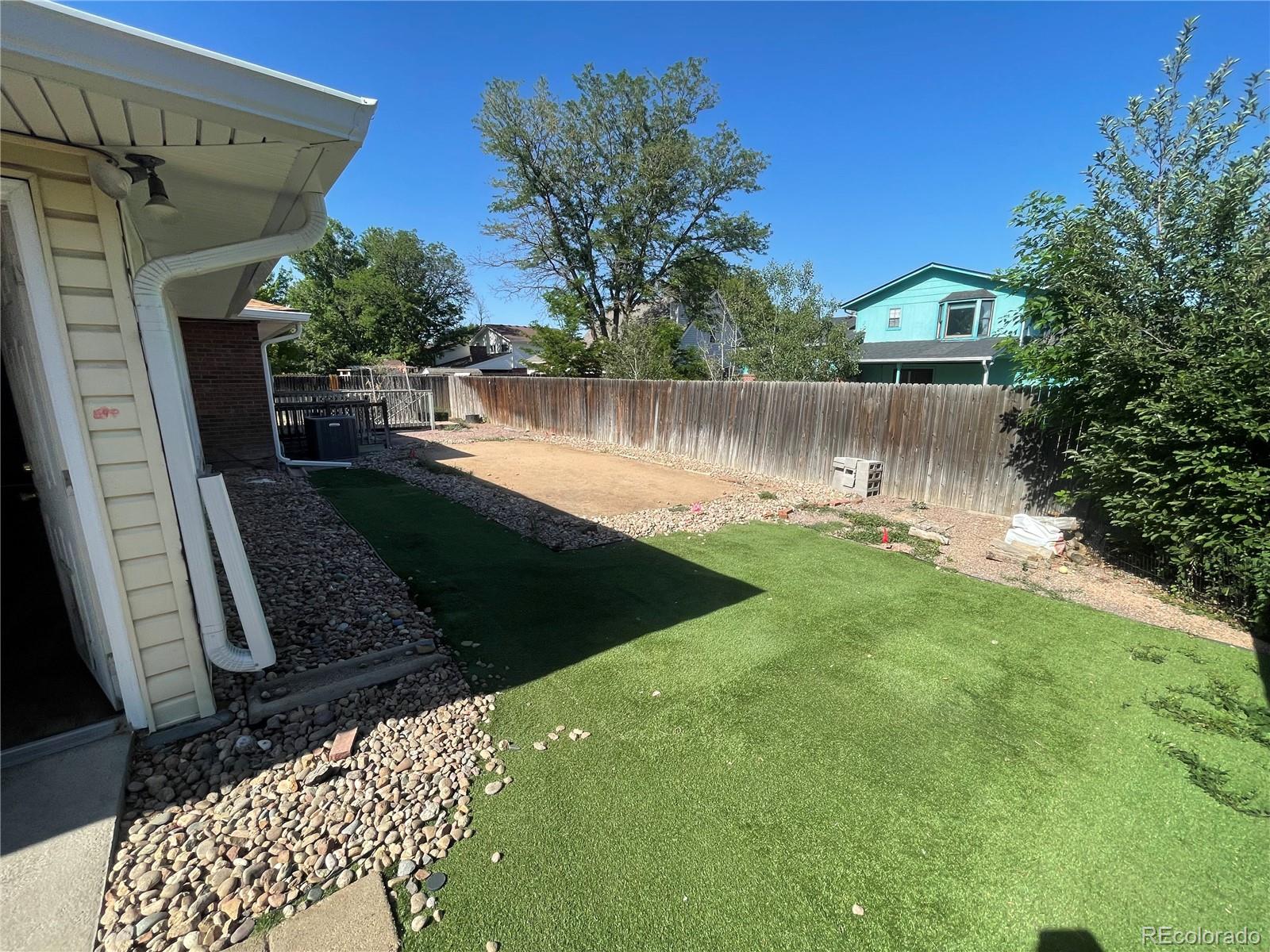 MLS Image #2 for 802 s 11th avenue,brighton, Colorado