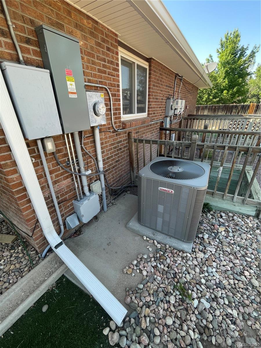 MLS Image #3 for 802 s 11th avenue,brighton, Colorado