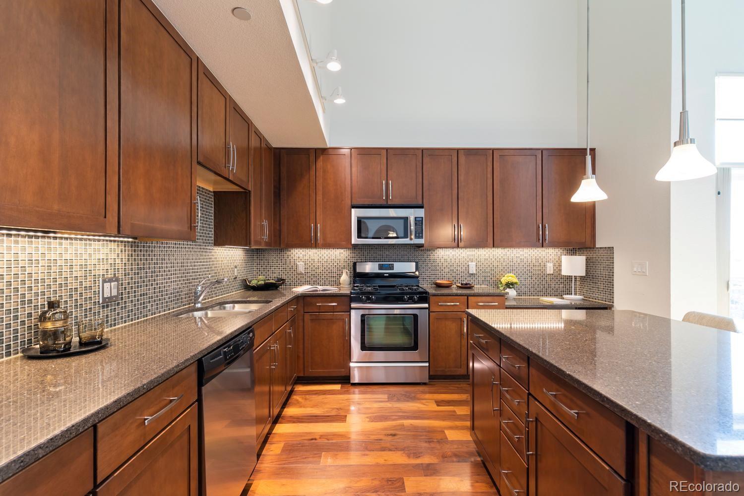 MLS Image #7 for 8185 e lowry boulevard 309,denver, Colorado