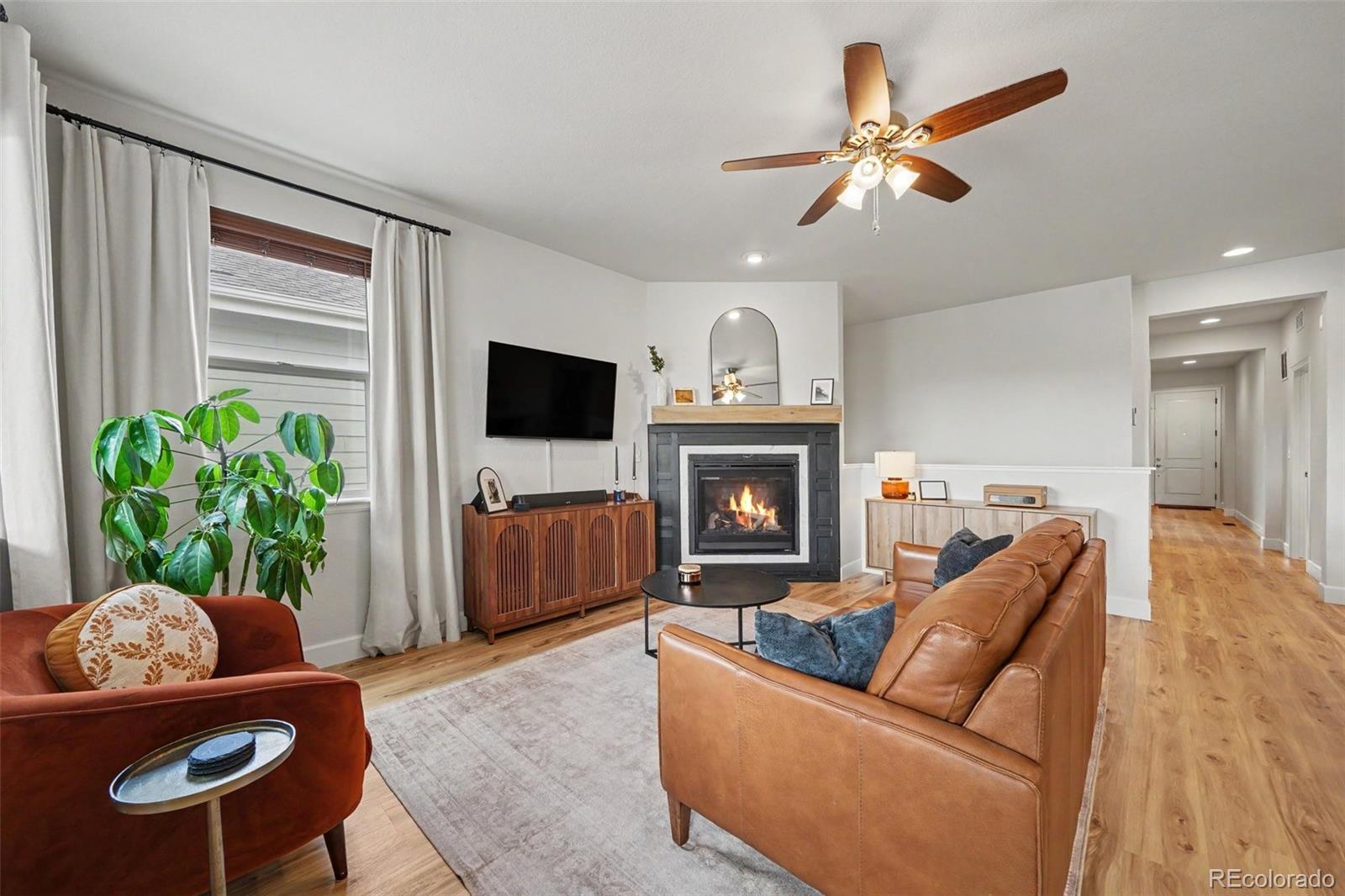 MLS Image #3 for 2125  abigail lane,castle rock, Colorado