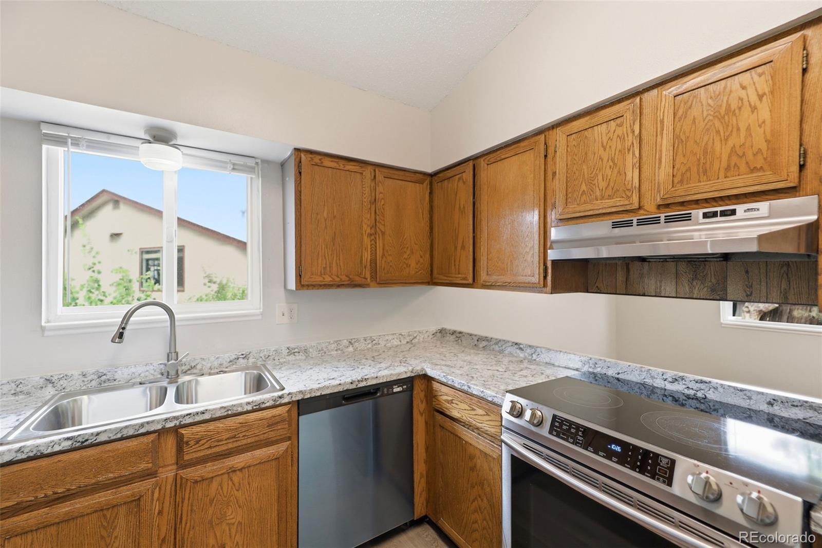 MLS Image #17 for 1881  chapel hills drive,colorado springs, Colorado