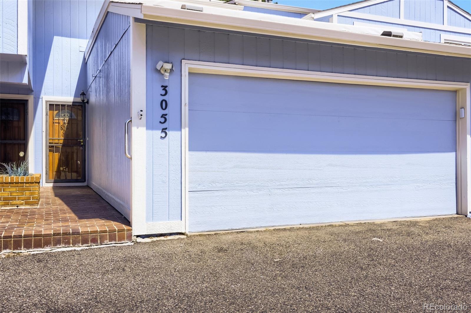MLS Image #3 for 3055 s macon circle ,aurora, Colorado