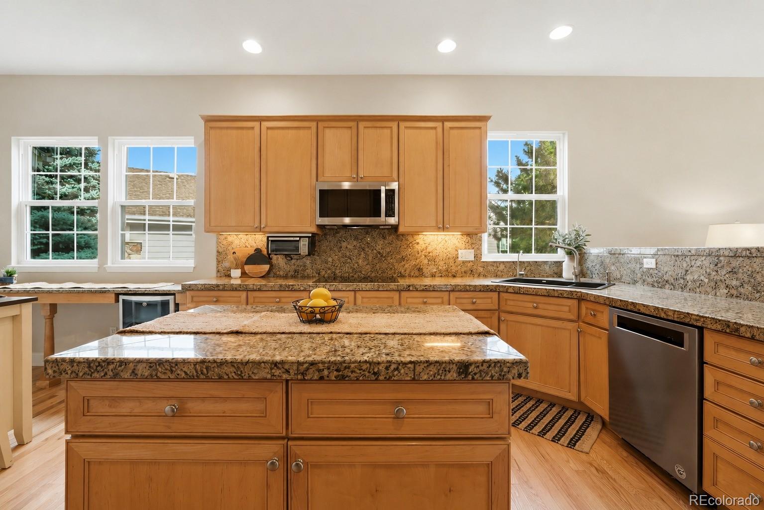 MLS Image #13 for 16858 w 63rd lane,arvada, Colorado