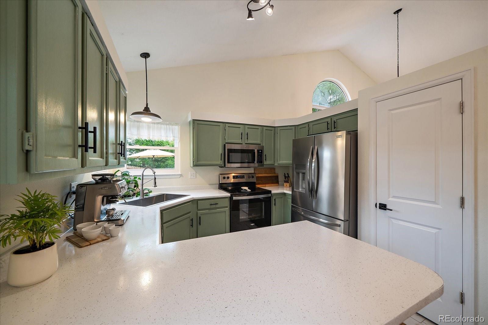 MLS Image #10 for 11582 w 67th avenue,arvada, Colorado