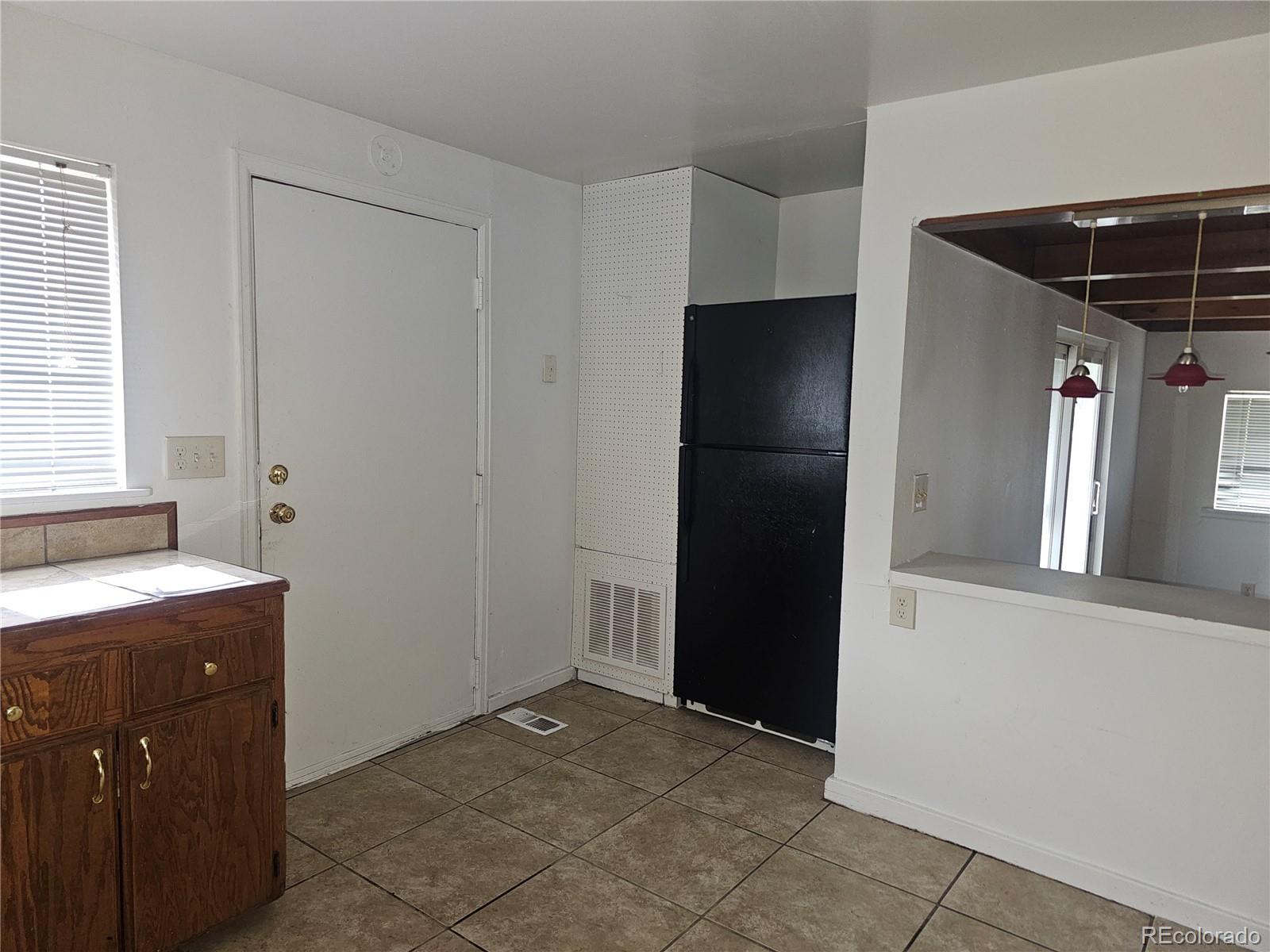 MLS Image #10 for 6680  julian street,denver, Colorado