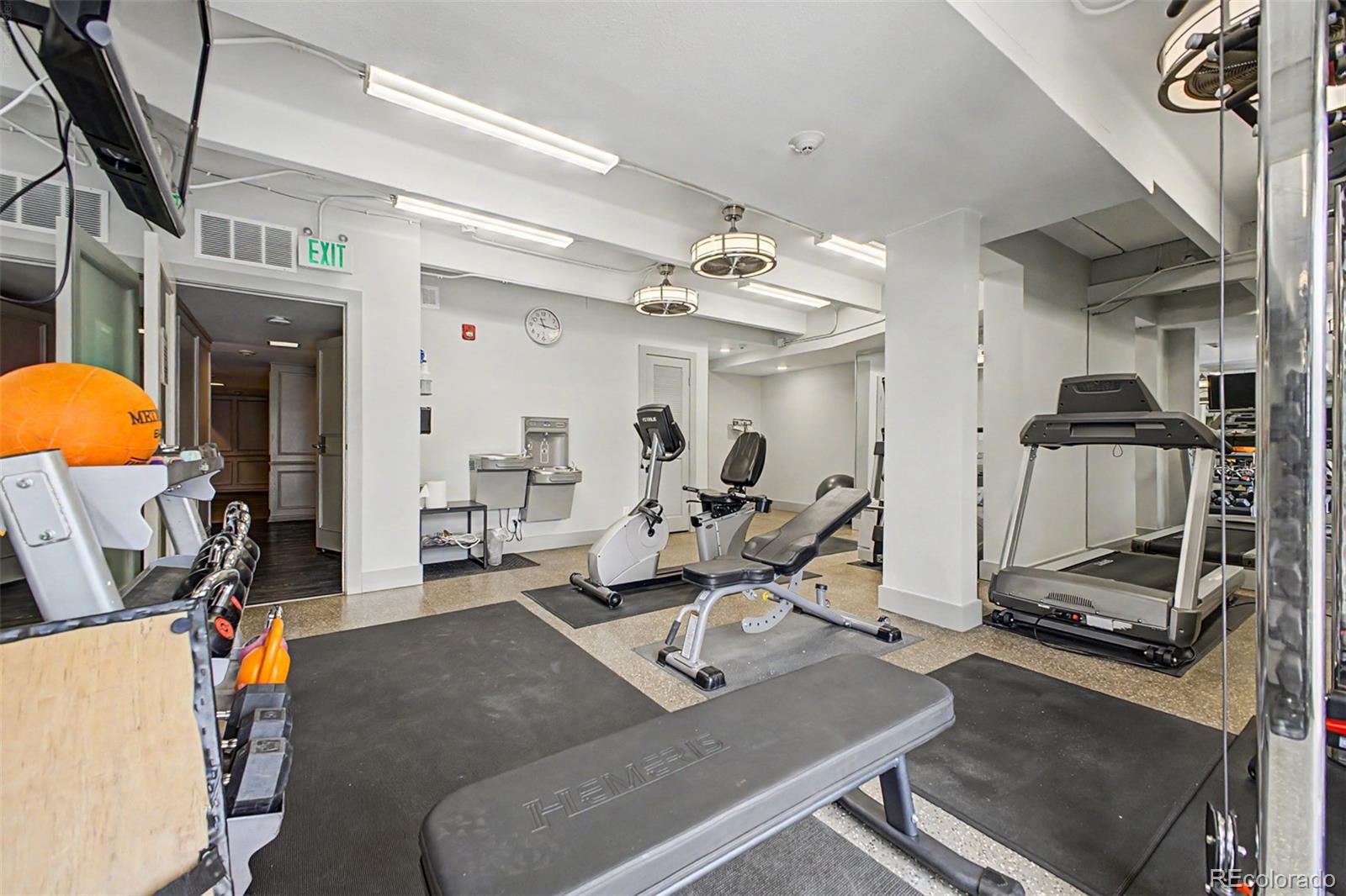 MLS Image #35 for 130 n pearl street 1103,denver, Colorado