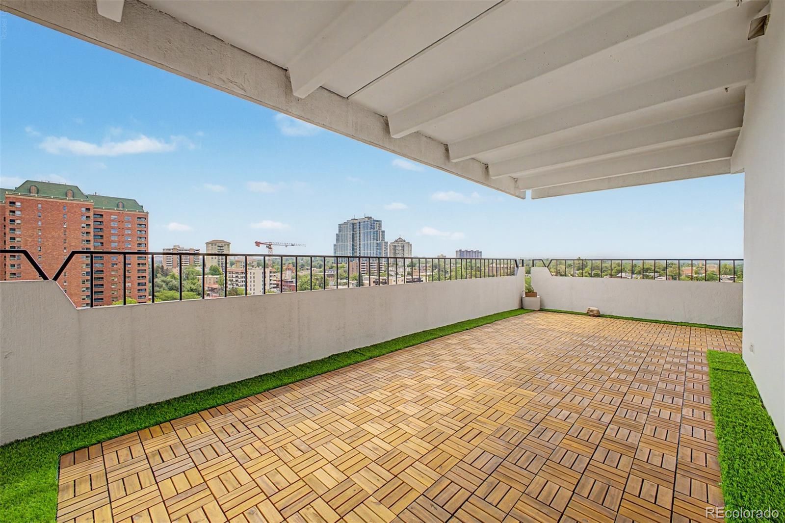 MLS Image #4 for 130 n pearl street 1103,denver, Colorado