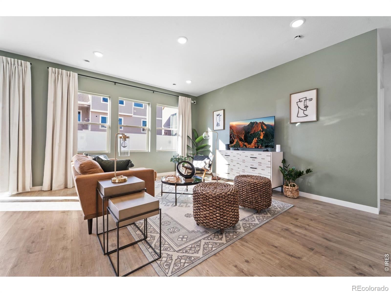 MLS Image #5 for 1919  triticale way,johnstown, Colorado