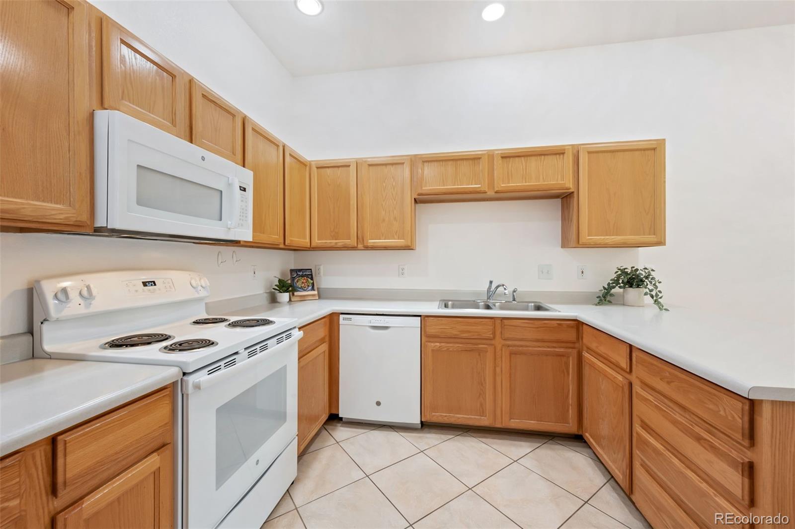 MLS Image #9 for 24  lindenwood circle,johnstown, Colorado