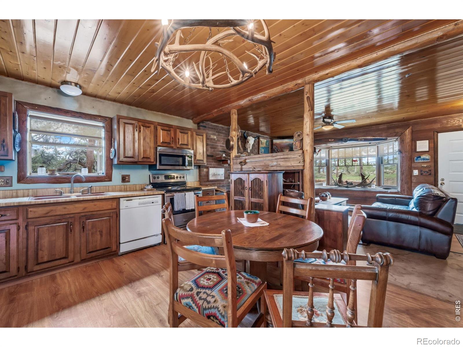 MLS Image #9 for 2606  storm mountain drive,drake, Colorado