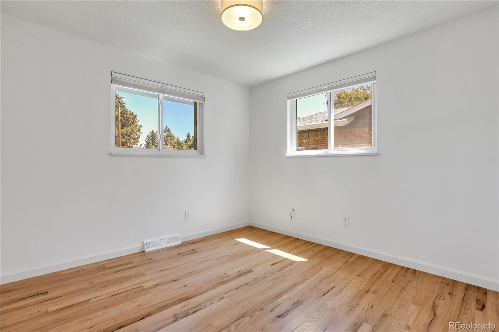 MLS Image #15 for 6986 e louisiana avenue,denver, Colorado