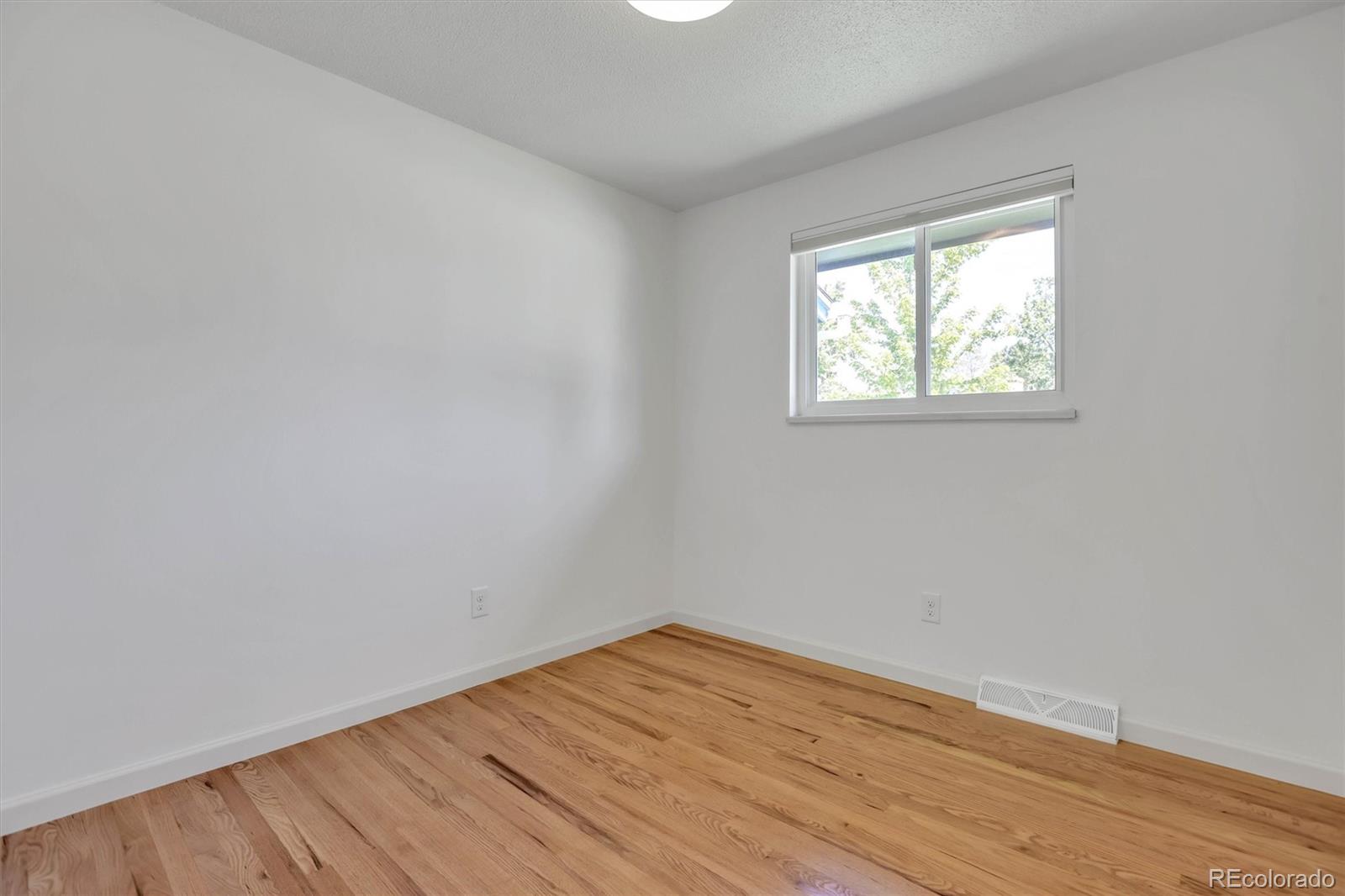 MLS Image #19 for 6986 e louisiana avenue,denver, Colorado