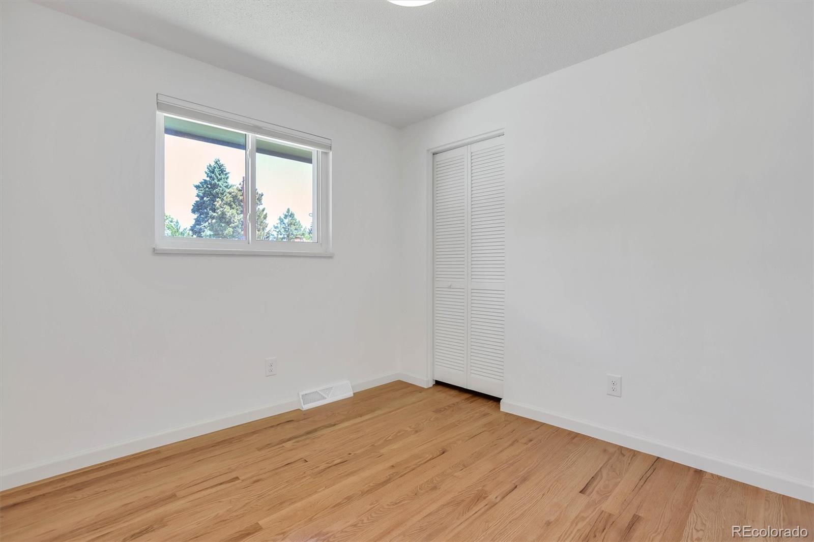 MLS Image #20 for 6986 e louisiana avenue,denver, Colorado