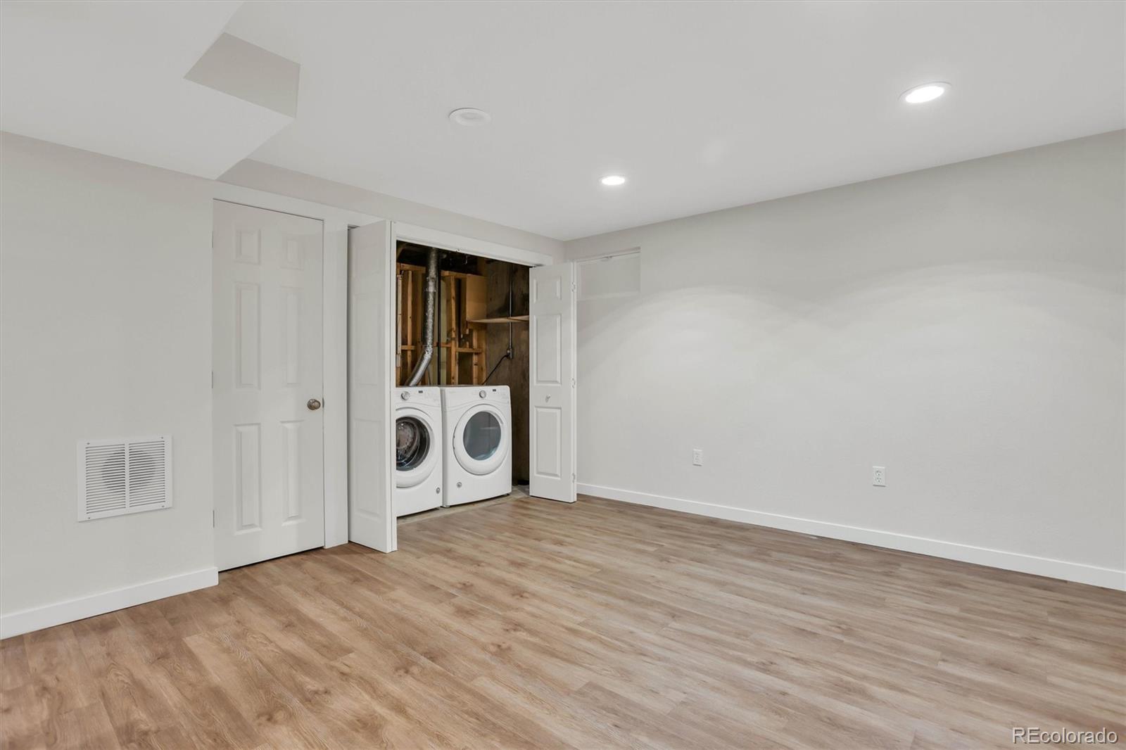 MLS Image #24 for 6986 e louisiana avenue,denver, Colorado