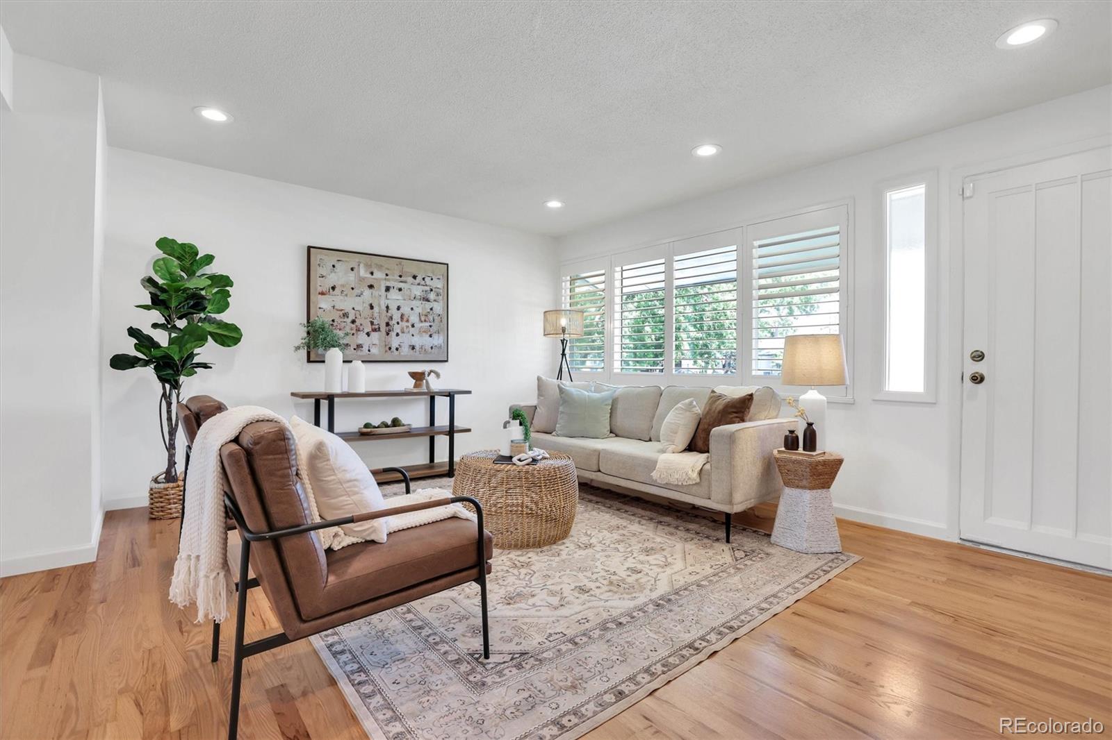 MLS Image #4 for 6986 e louisiana avenue,denver, Colorado