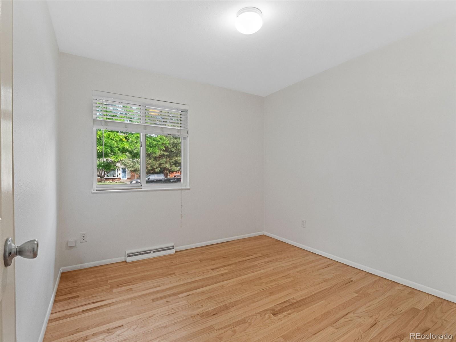 MLS Image #14 for 788 s grape ,denver, Colorado