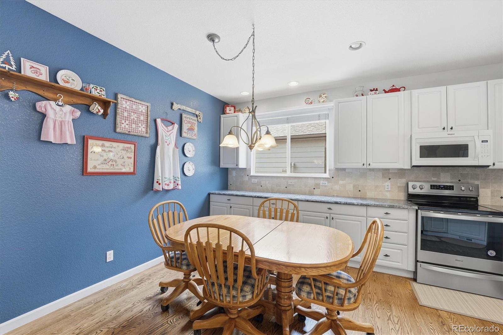 MLS Image #15 for 7287 s acoma street,littleton, Colorado
