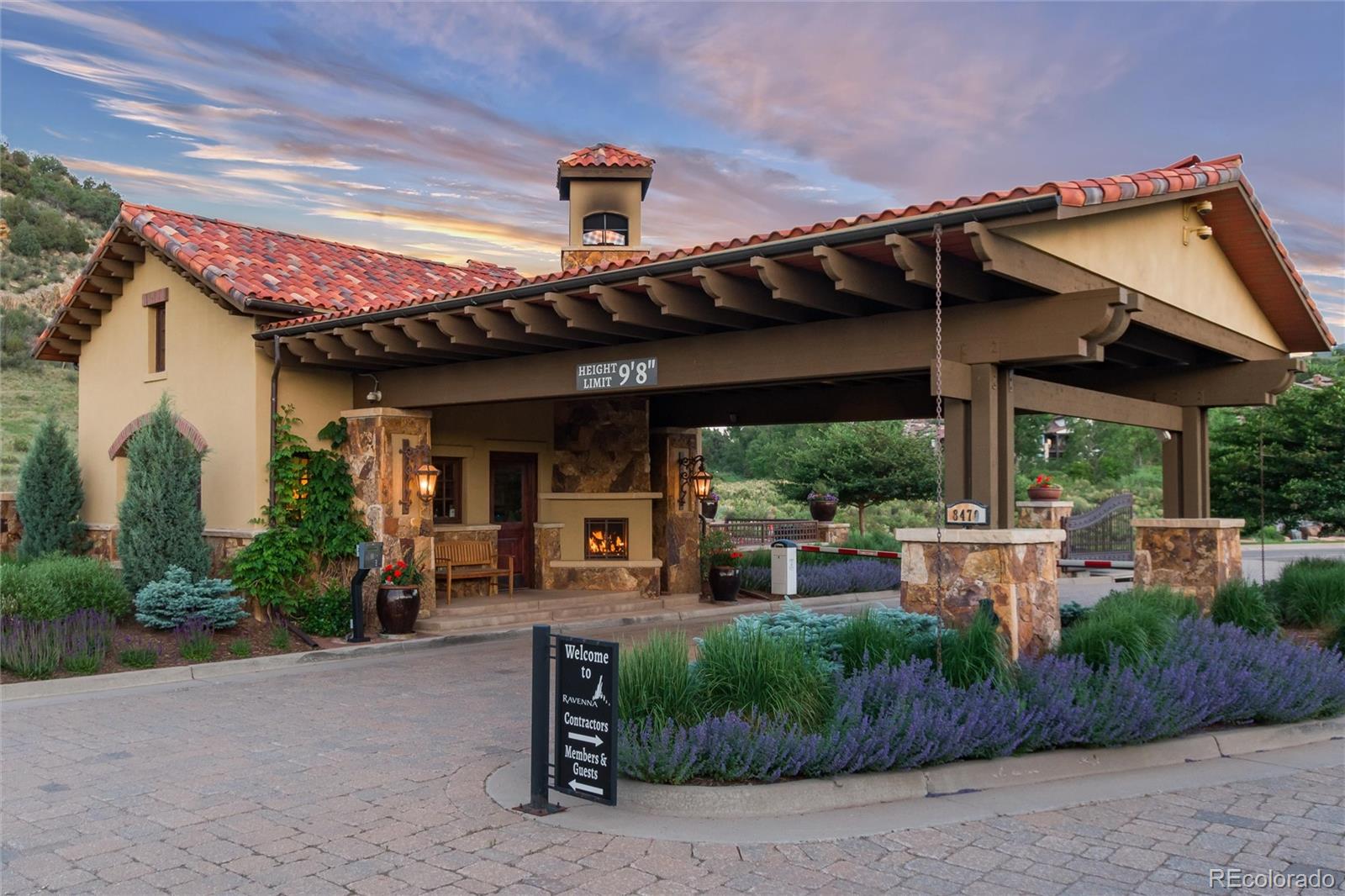 MLS Image #1 for 8310  raphael lane,littleton, Colorado