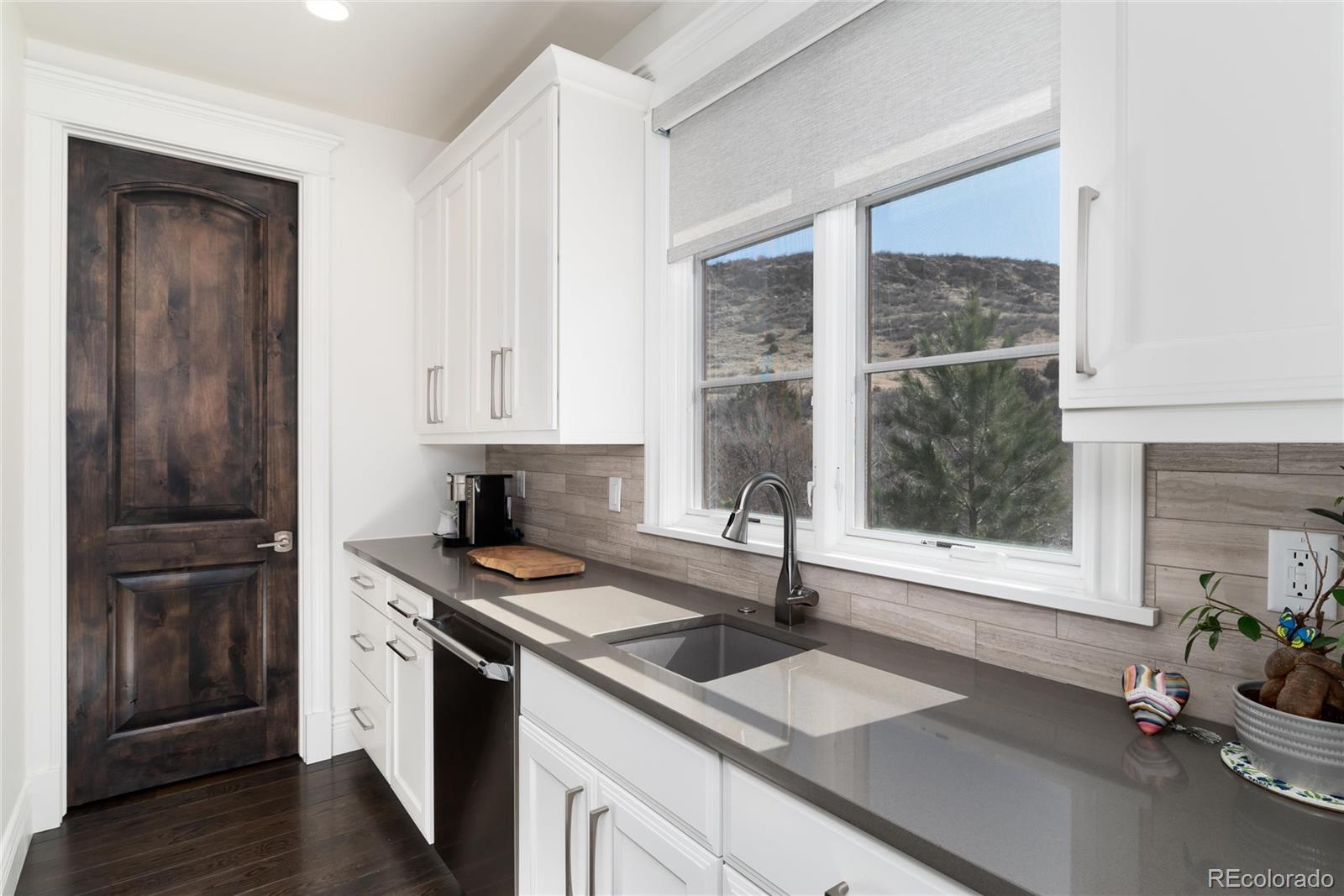 MLS Image #15 for 8310  raphael lane,littleton, Colorado