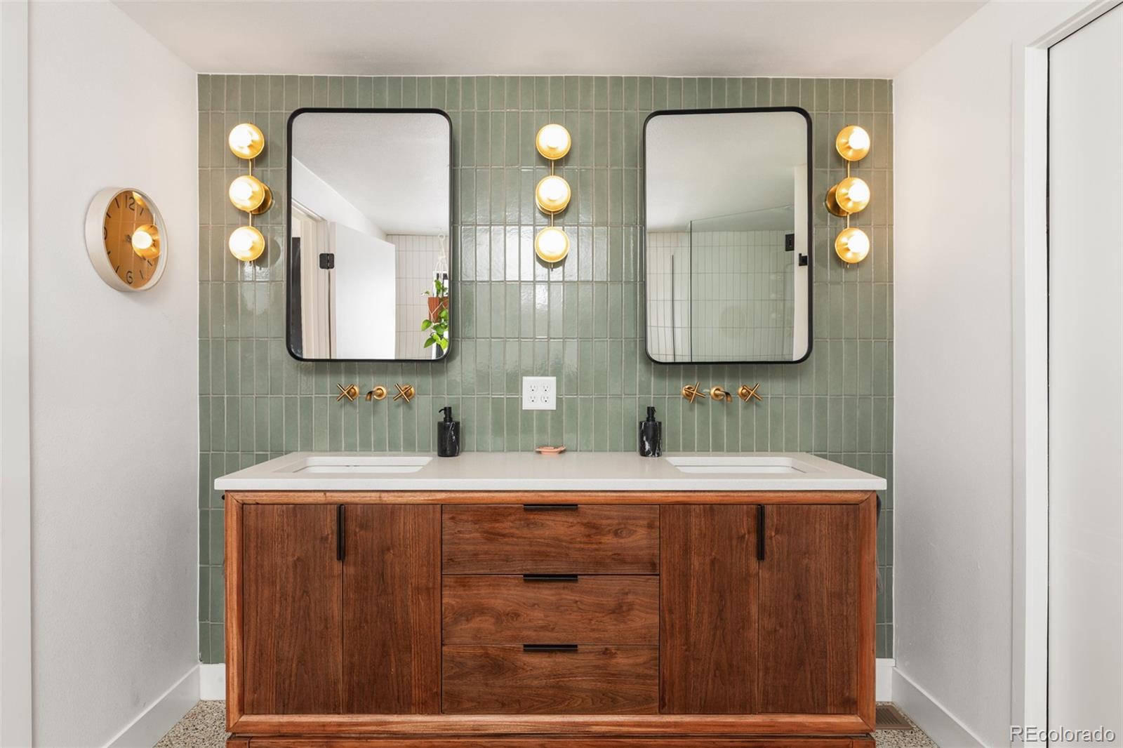 MLS Image #18 for 5120 w plymouth drive,littleton, Colorado