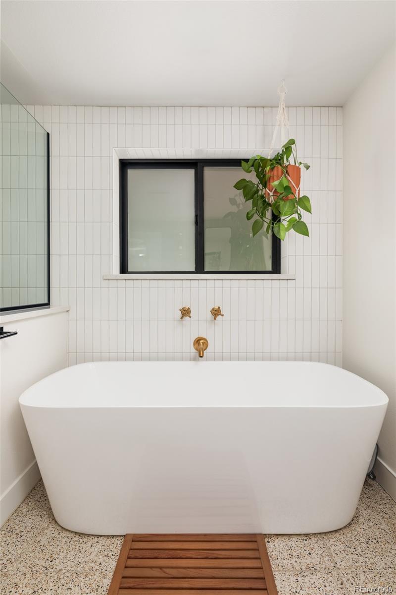 MLS Image #19 for 5120 w plymouth drive,littleton, Colorado