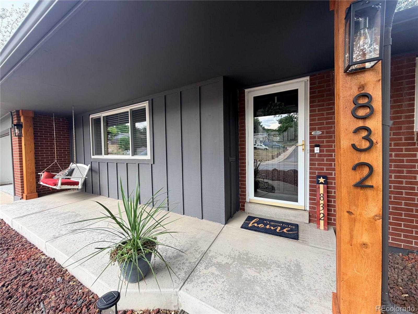 MLS Image #3 for 832 s beech street,lakewood, Colorado