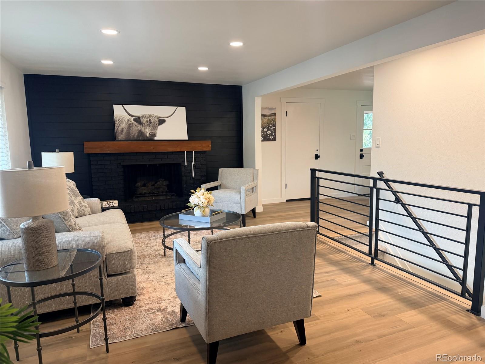 MLS Image #7 for 832 s beech street,lakewood, Colorado