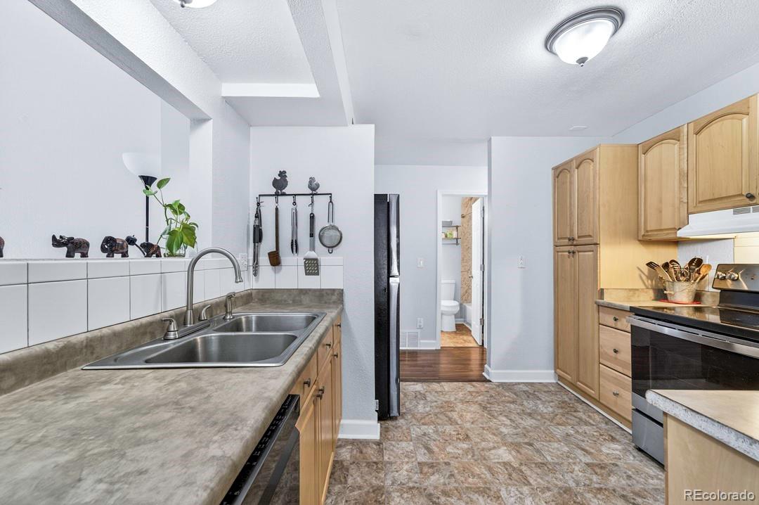 MLS Image #10 for 2230  del mar drive ,colorado springs, Colorado