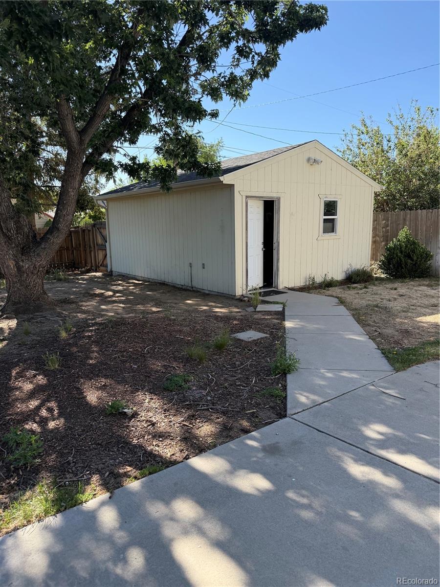 MLS Image #32 for 5040  elm court,denver, Colorado
