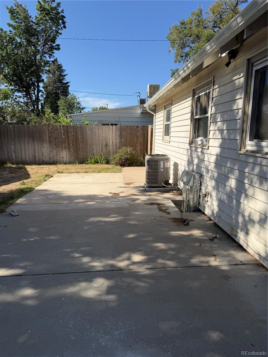 MLS Image #33 for 5040  elm court,denver, Colorado