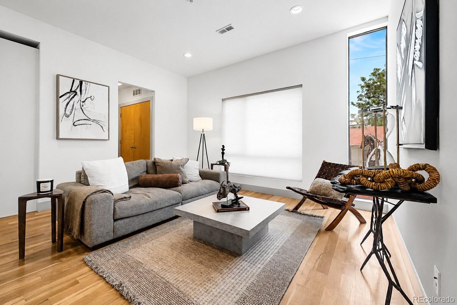 MLS Image #2 for 2326  decatur street 2,denver, Colorado