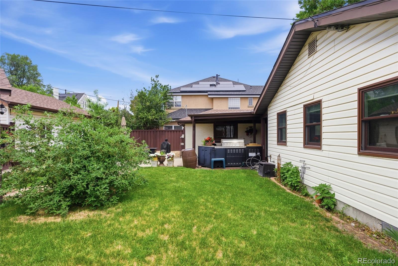 MLS Image #36 for 817  locust street,denver, Colorado