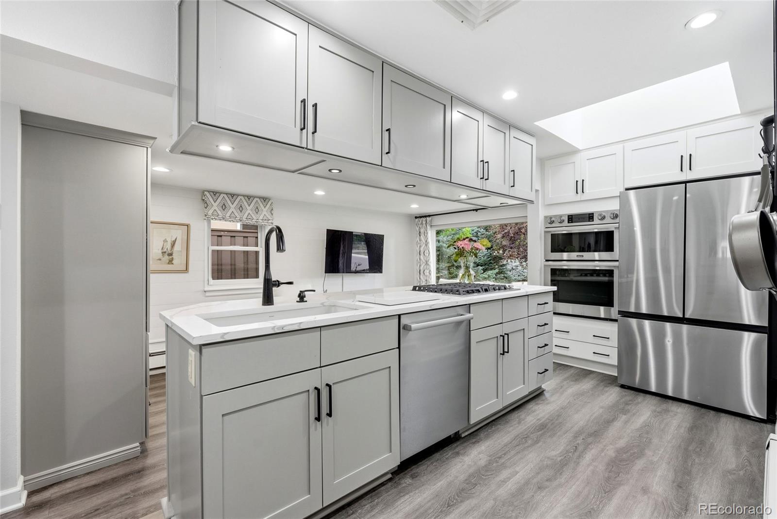 MLS Image #6 for 817  locust street,denver, Colorado