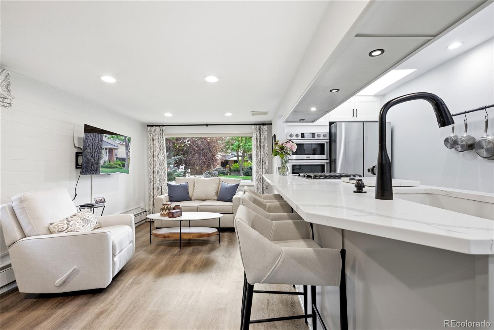 MLS Image #9 for 817  locust street,denver, Colorado