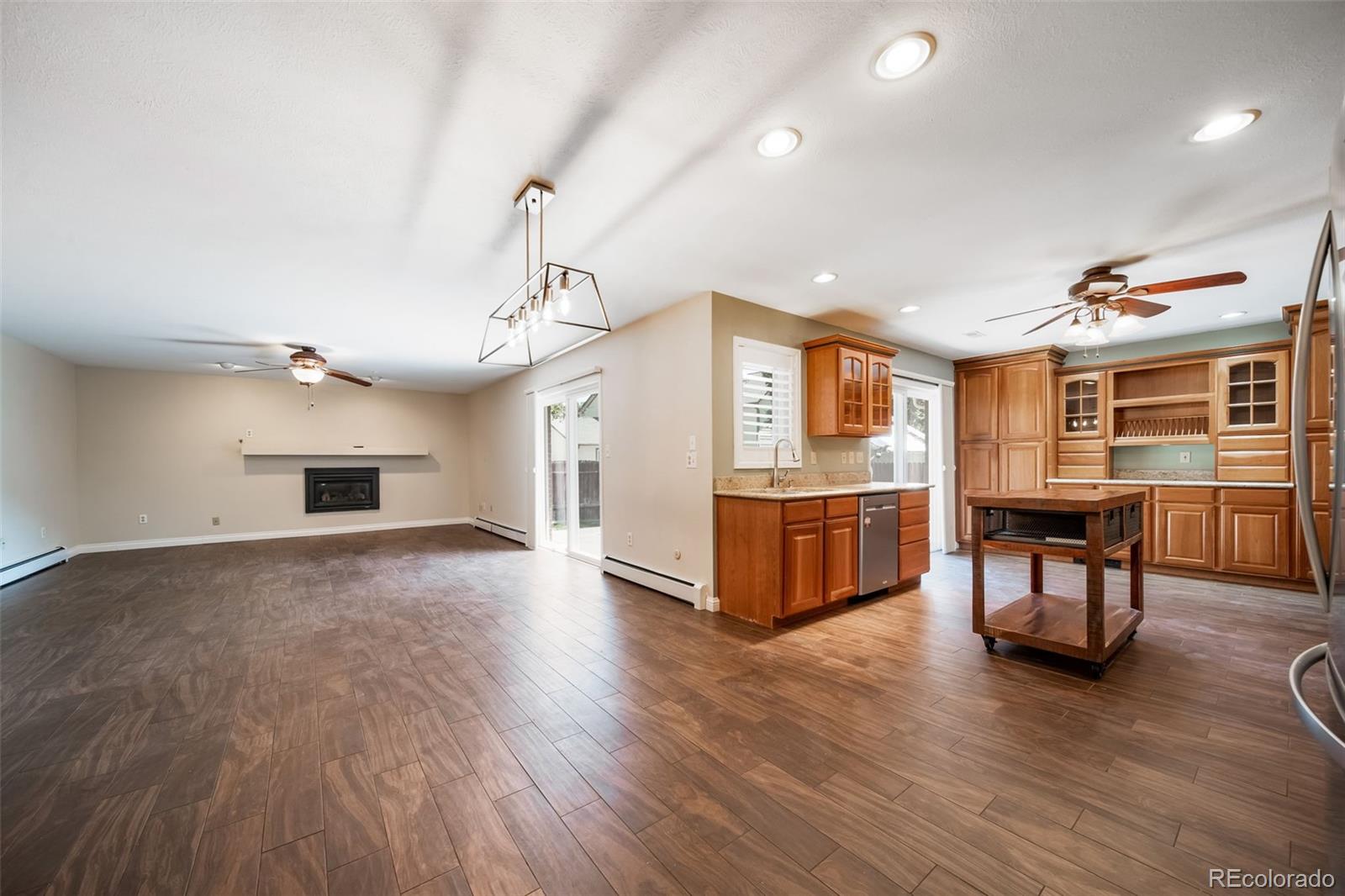 MLS Image #11 for 37 e 14th place,broomfield, Colorado