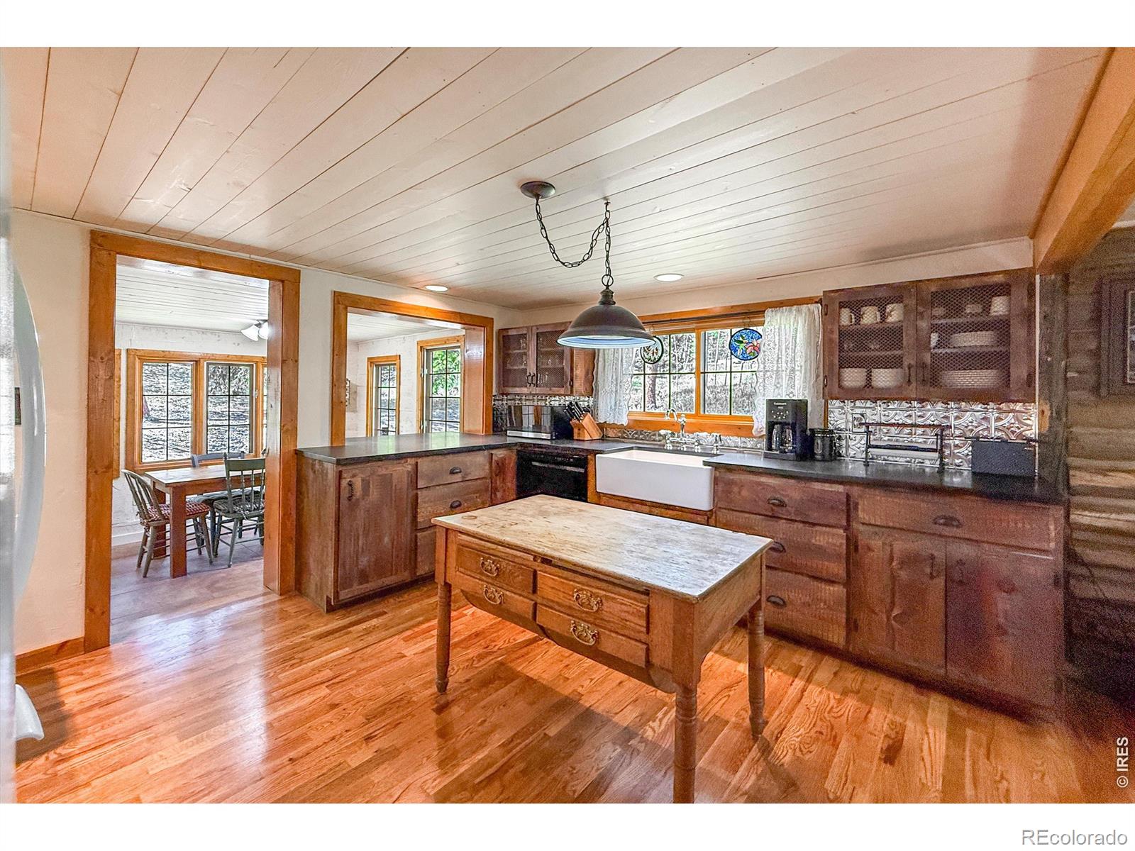 MLS Image #3 for 416  highway 7 business ,allenspark, Colorado
