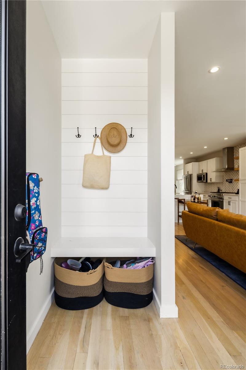 MLS Image #11 for 4255 n raleigh street,denver, Colorado