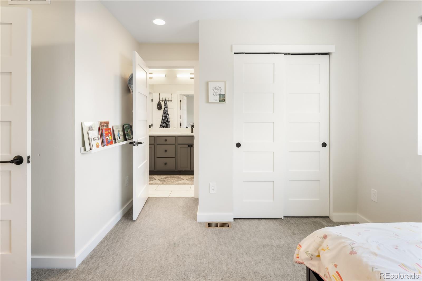 MLS Image #14 for 4255 n raleigh street,denver, Colorado