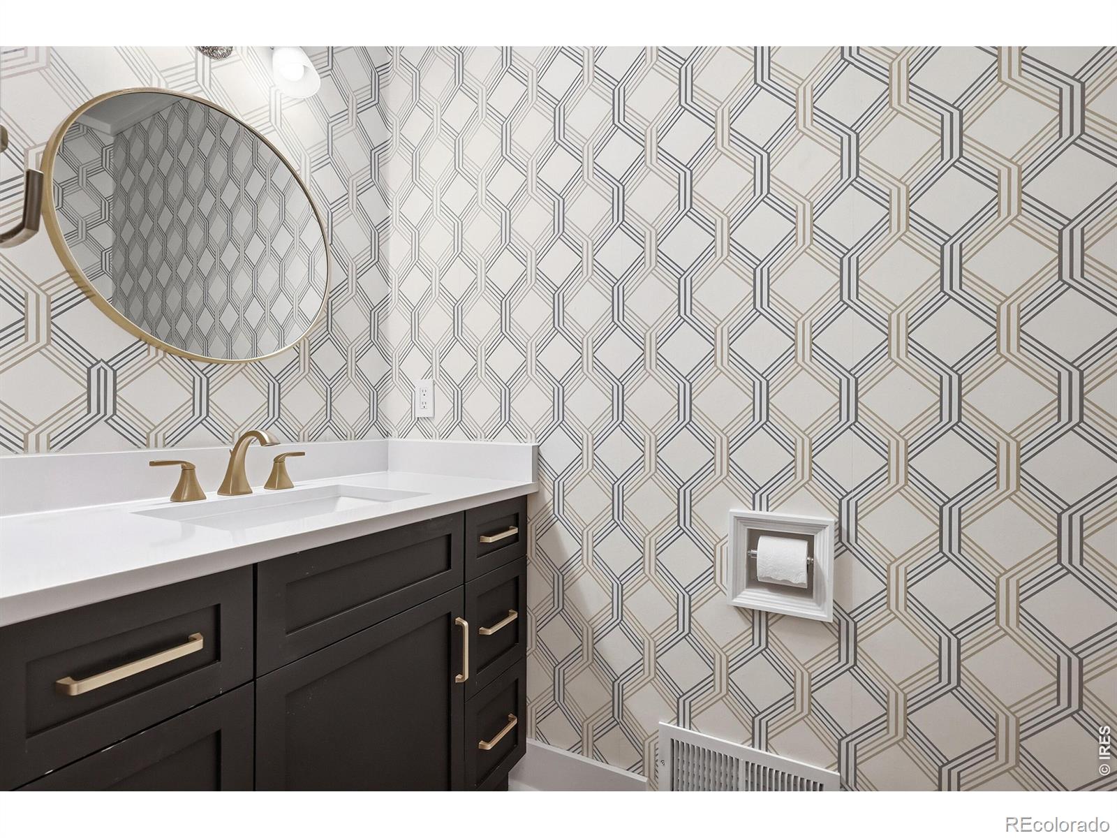 MLS Image #3 for 1717  montview boulevard,greeley, Colorado