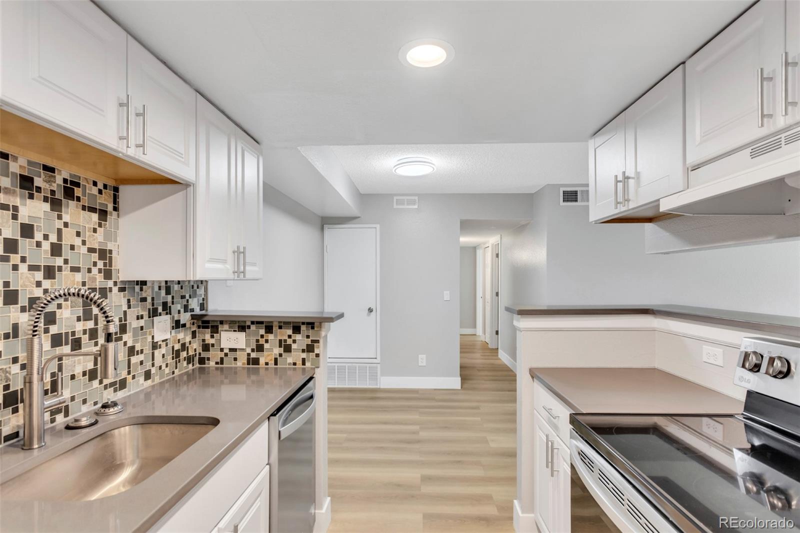 MLS Image #11 for 14453 e jewell avenue 104,aurora, Colorado