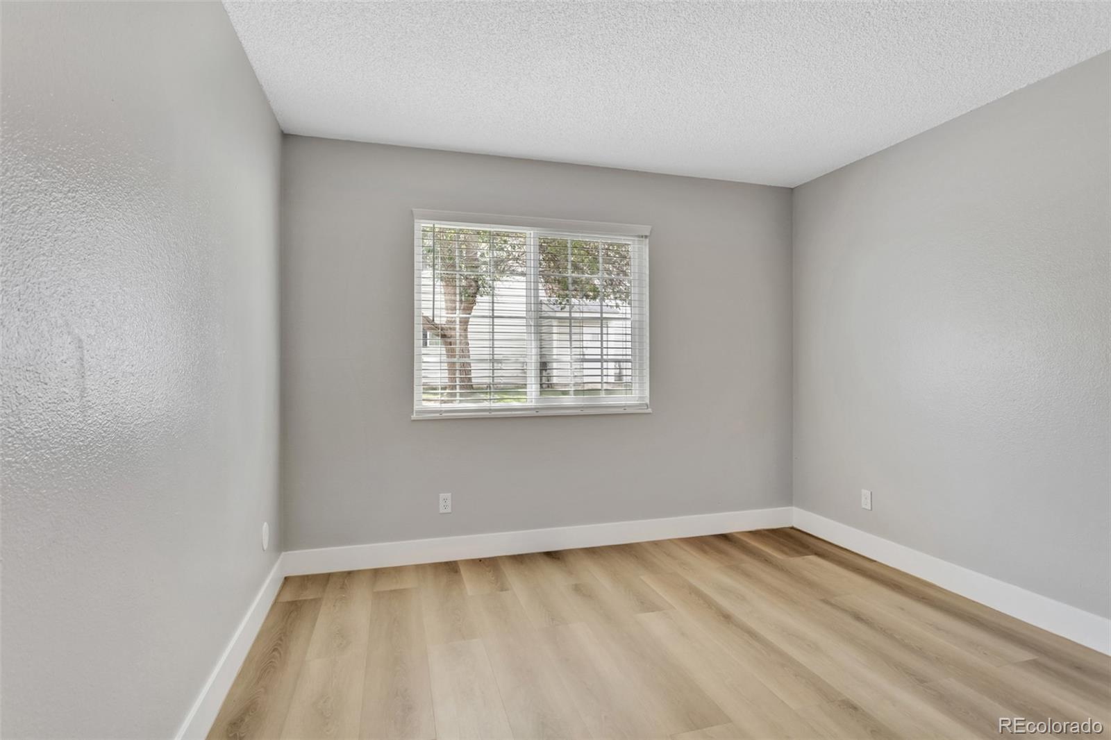 MLS Image #14 for 14453 e jewell avenue 104,aurora, Colorado