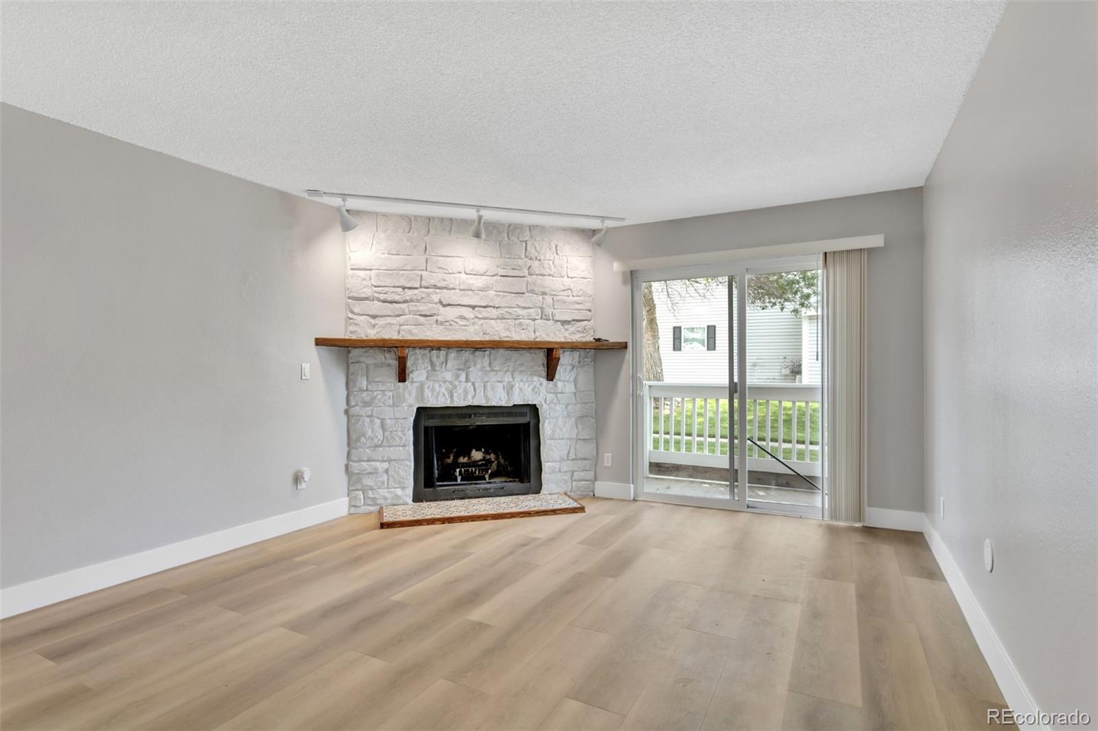 MLS Image #2 for 14453 e jewell avenue 104,aurora, Colorado